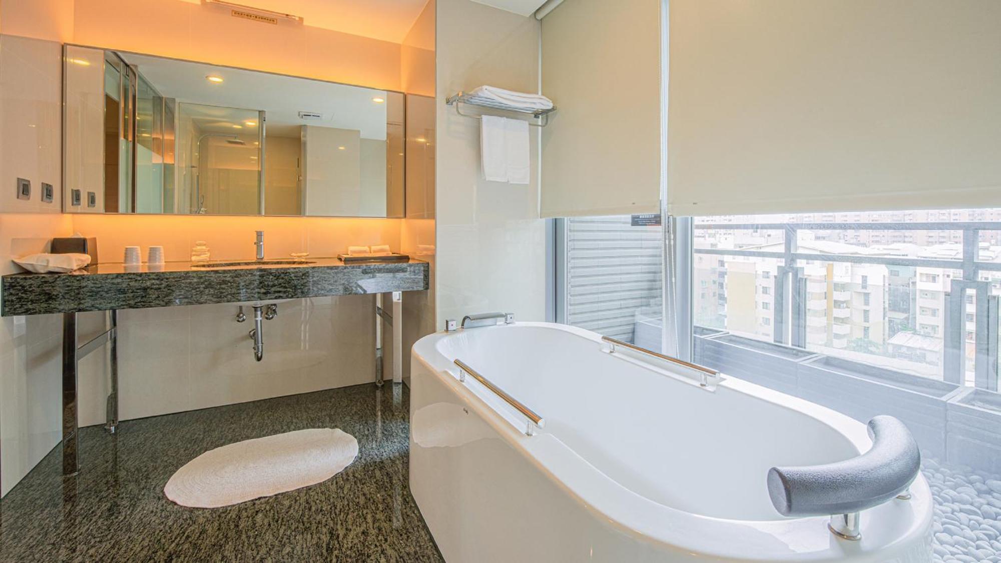 Check Inn Select Taichung Dadun ภายนอก รูปภาพ